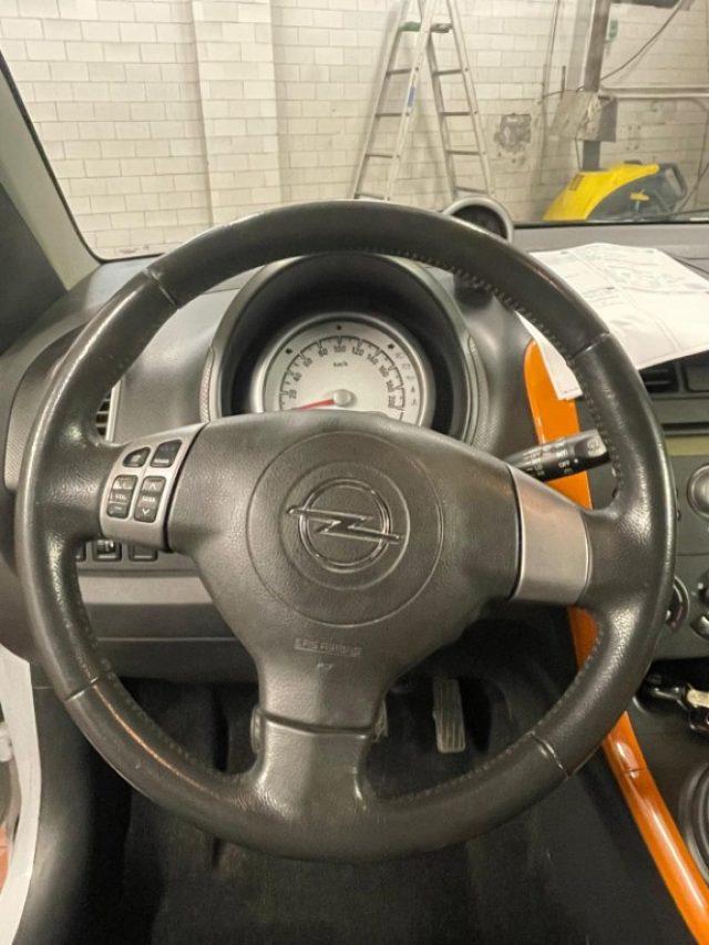 OPEL Agila 1.0 12V 65CV Enjoy