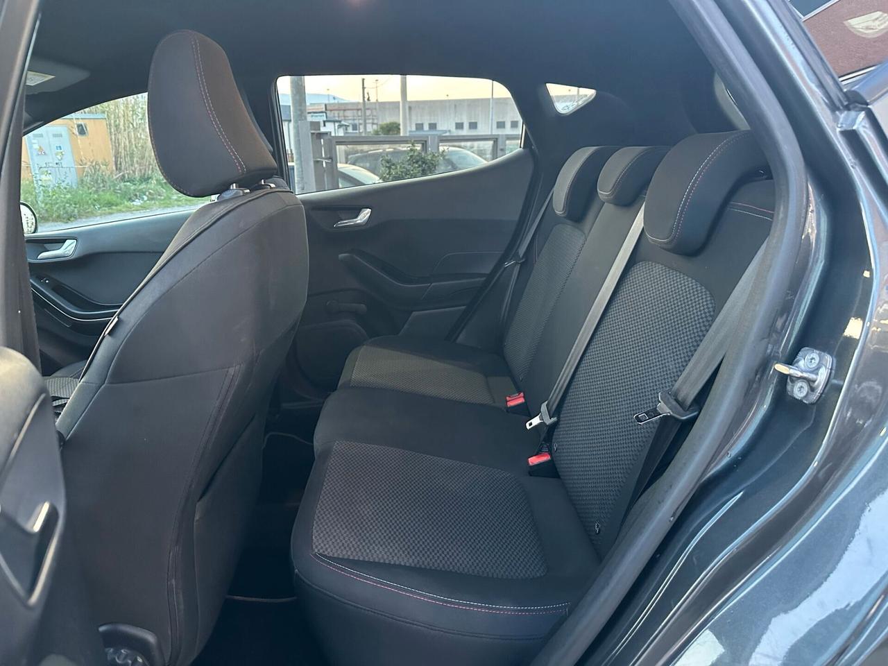 Ford Fiesta 1.5 TDCi 5 porte ST-Line