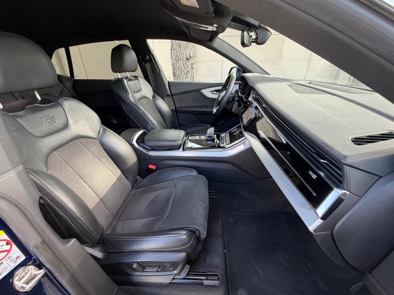 Audi Q8 50 TDI 231CV quattro S line