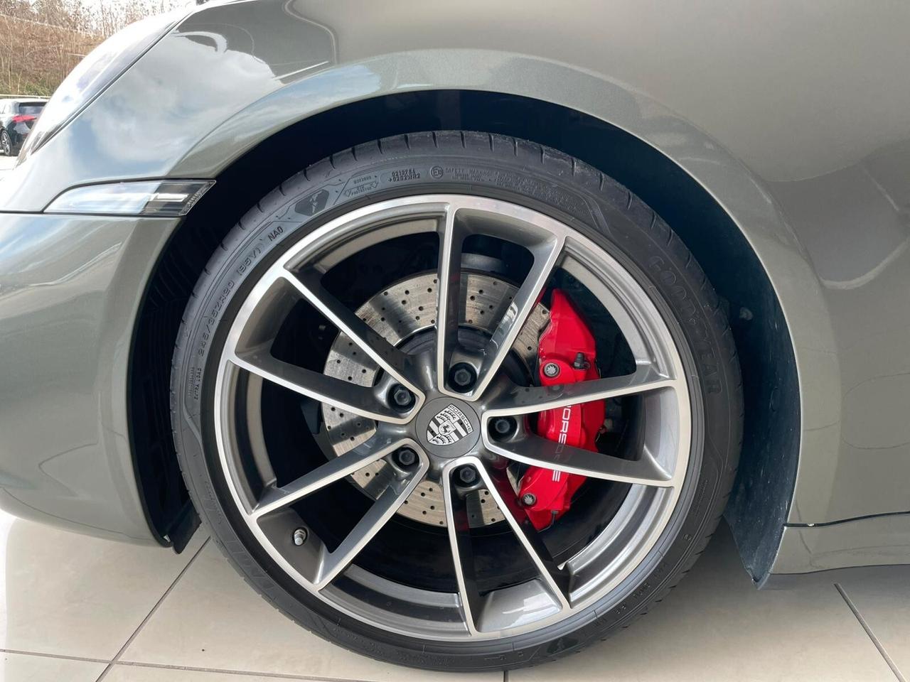 Porsche 911 992 Carrera S