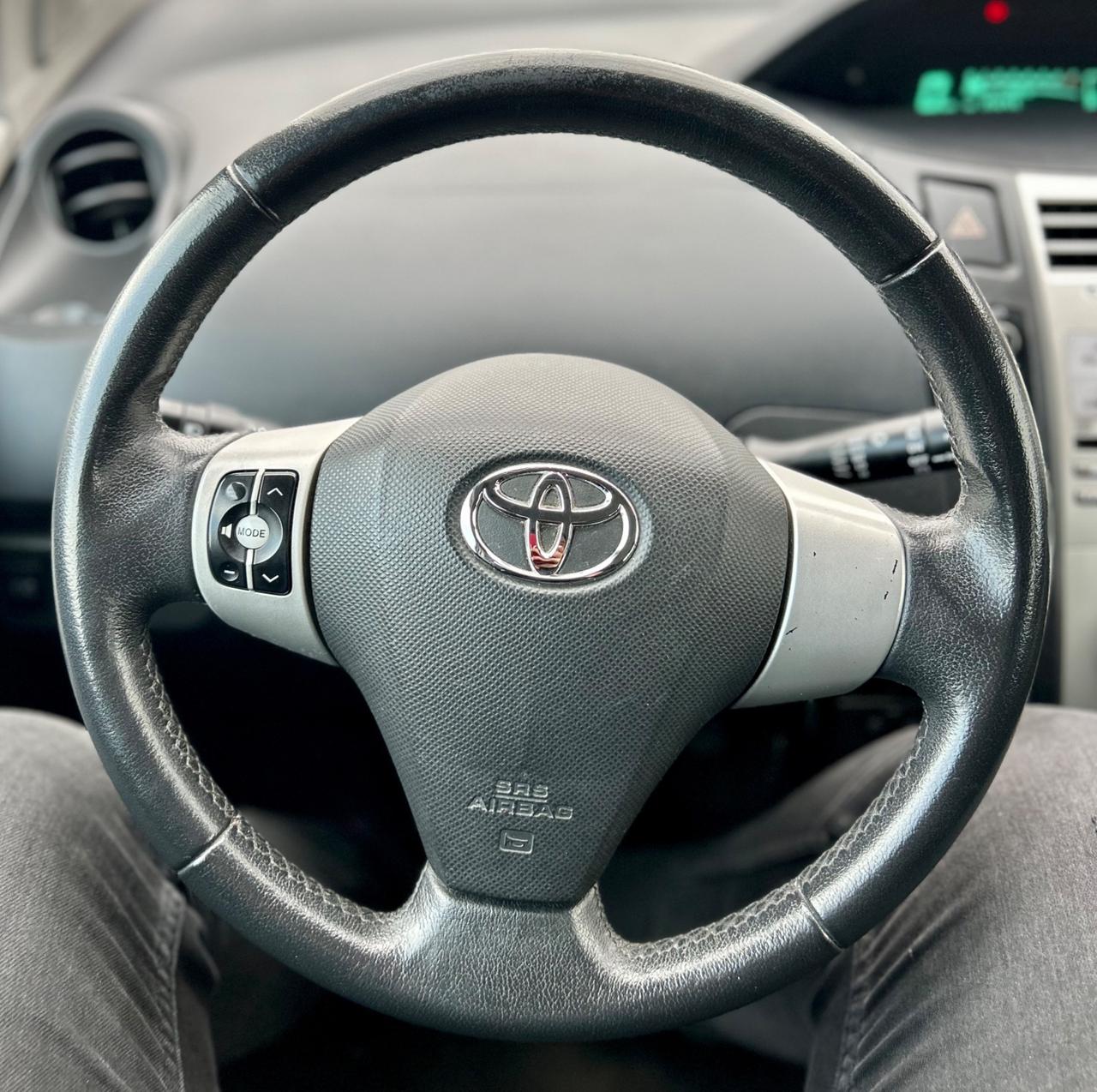 Toyota Yaris 1.0 5 porte Edizione SOL Neopatentati