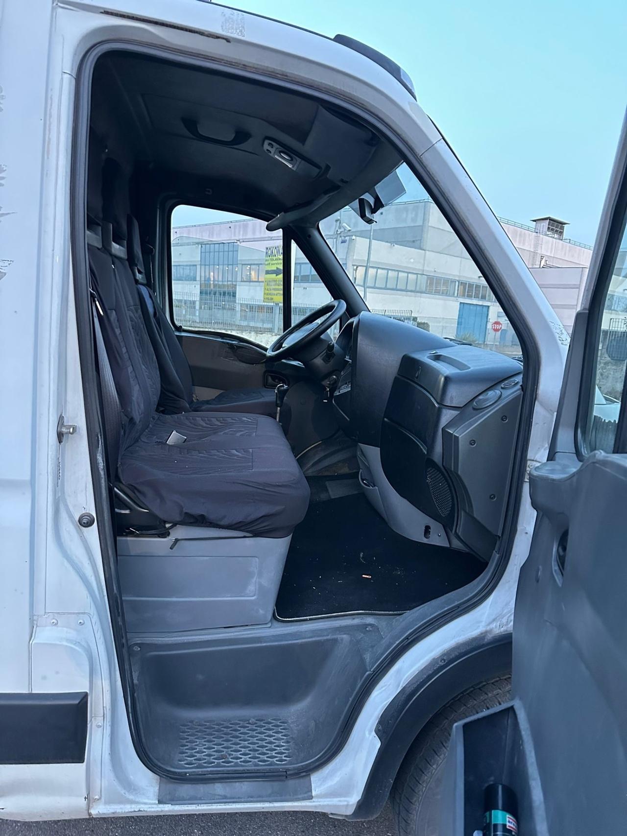 Iveco Dailly frigo modello 35c12