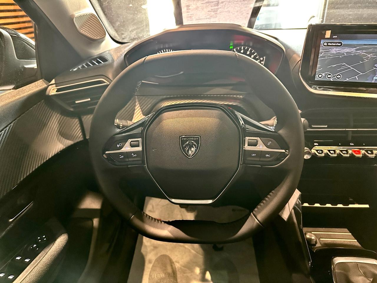 Peugeot 208 Hybrid 110 e-DCS6 Business