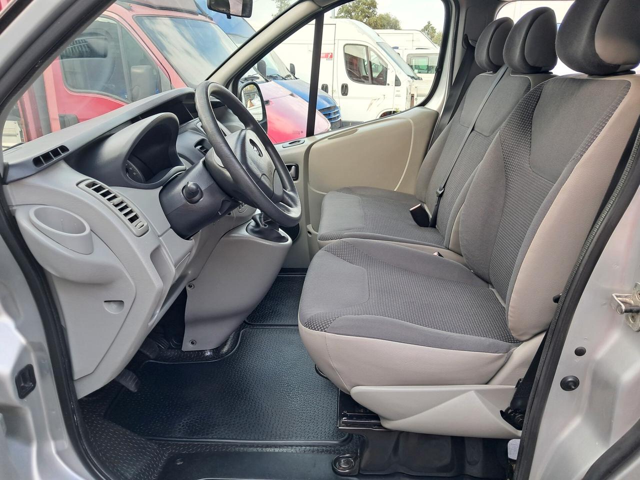 VIVARO 9 POSTI