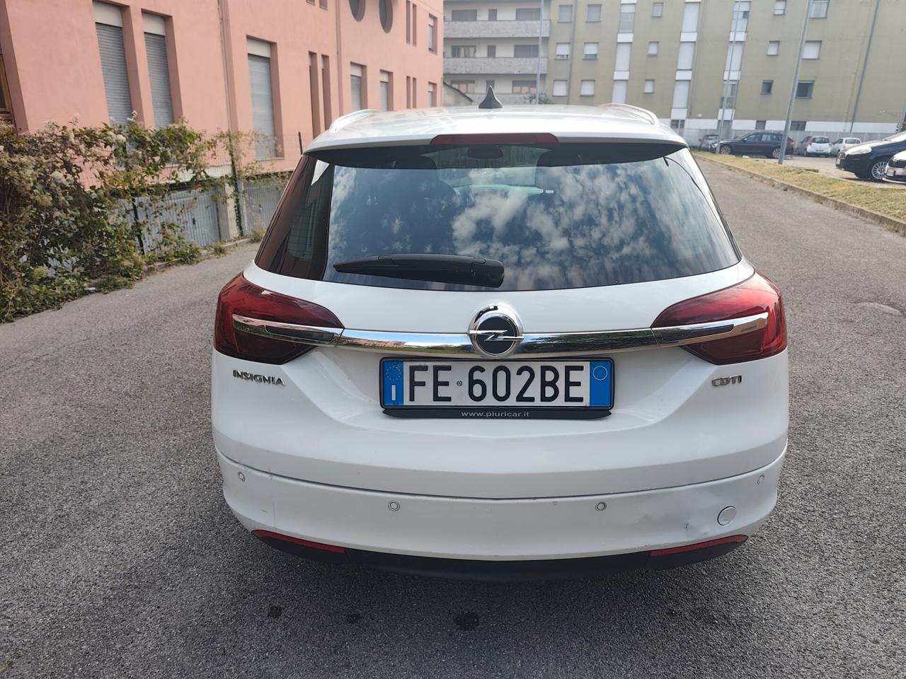 Opel Insignia 1.6 CDTI euro 6b Sports Tourer automatic