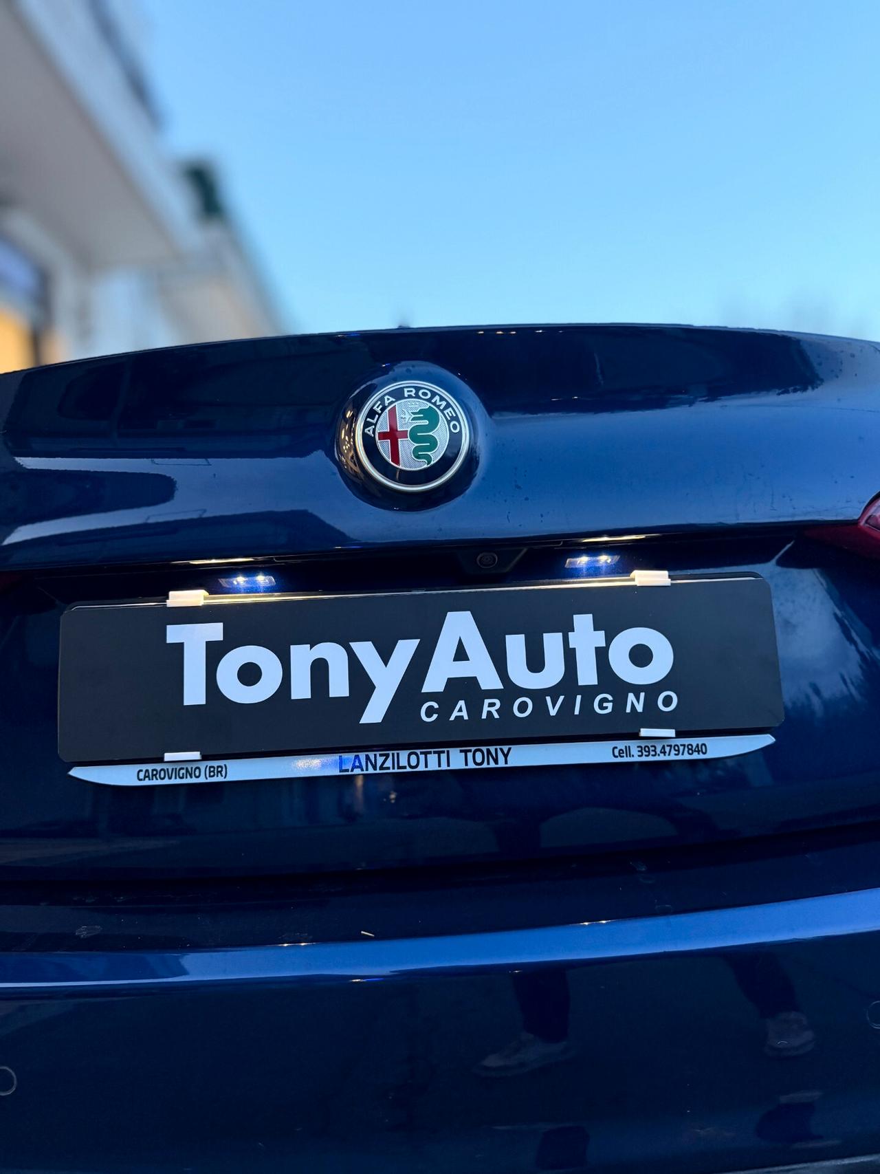 Alfa Romeo Giulia 2.2 Turbodiesel 136 CV AT8 Business NAVI,TELECAMERA,FARI FULL LED,BLUETOOTH,ANDROID AUTO