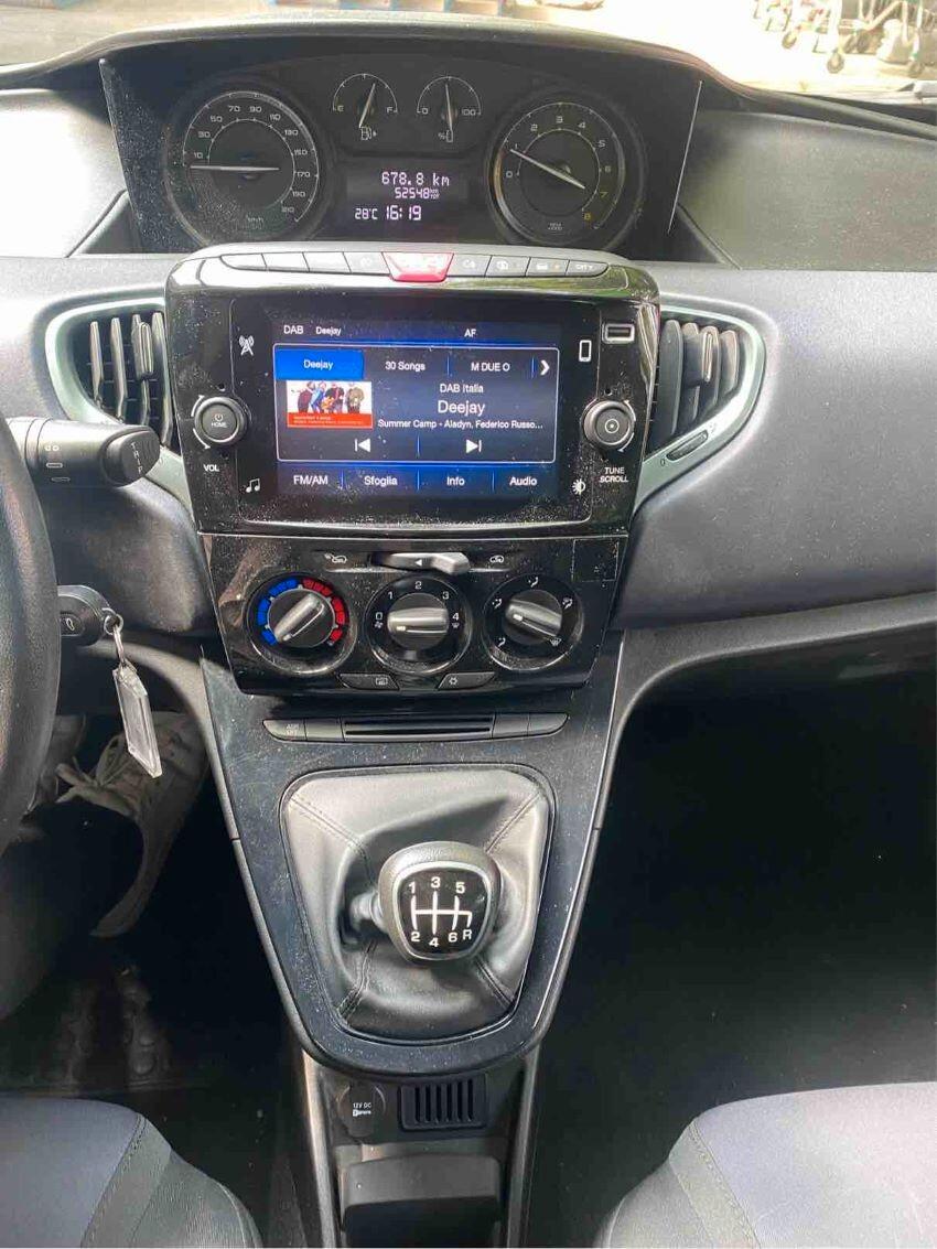 Lancia Ypsilon 1.0 FireFly 5 porte S&S Hybrid Gold PREZZO REALE NO PROMO