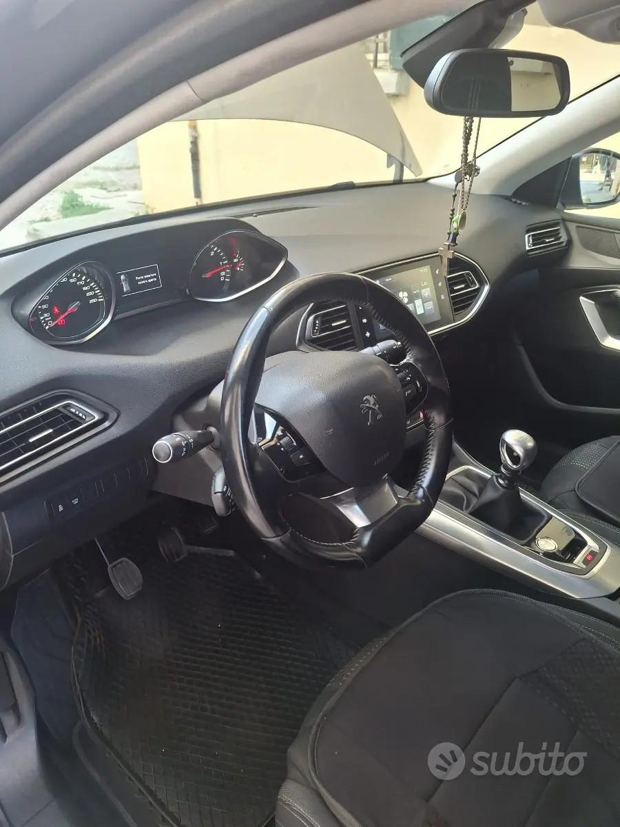 PEUGEOT 308 ALLURE PACK (DISTRIBUZIONE FATTA)