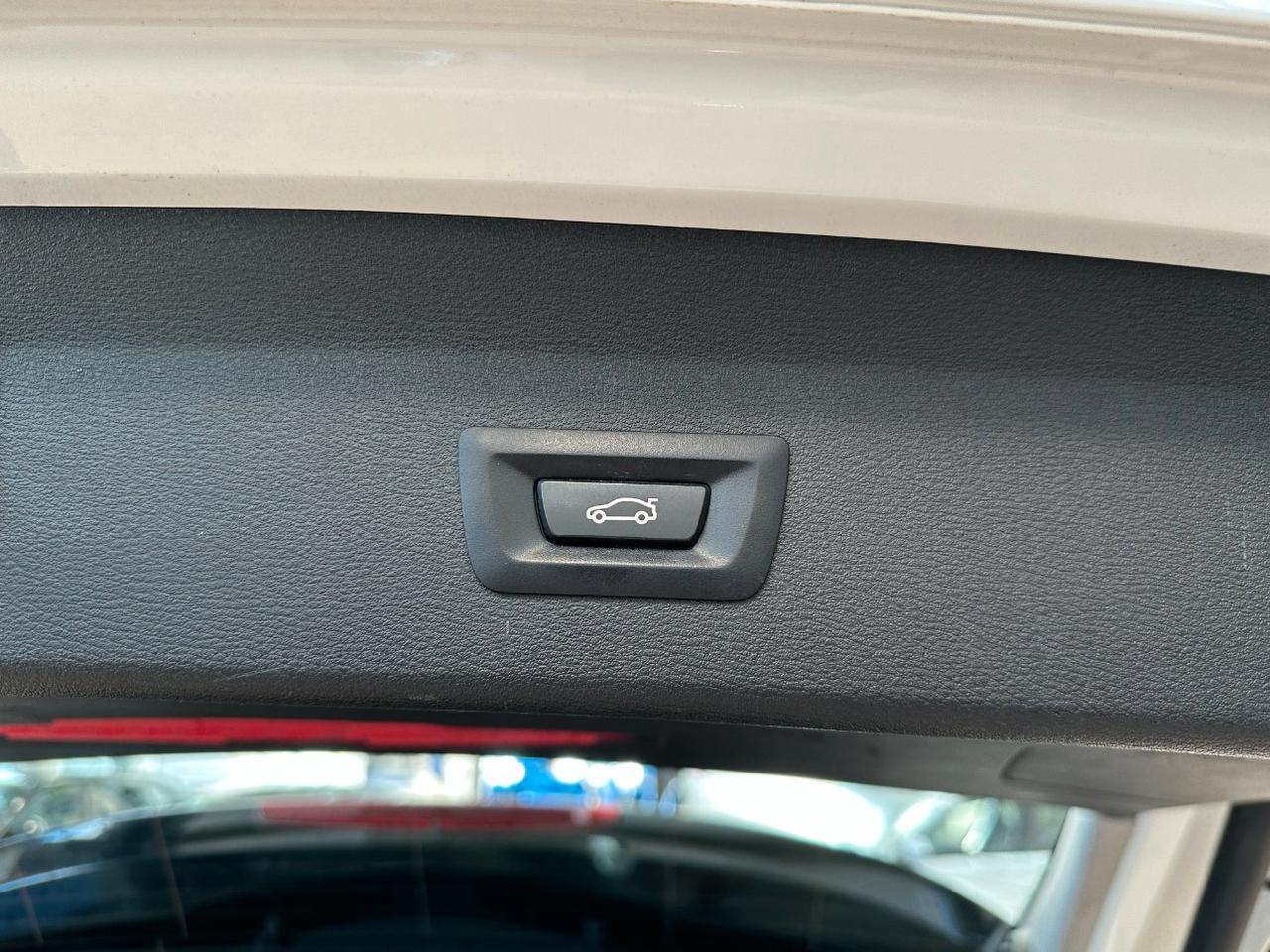 BMW X1 sdrive18i xLine 140cv