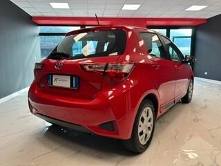 Toyota Yaris 1.5 5 porte Lounge