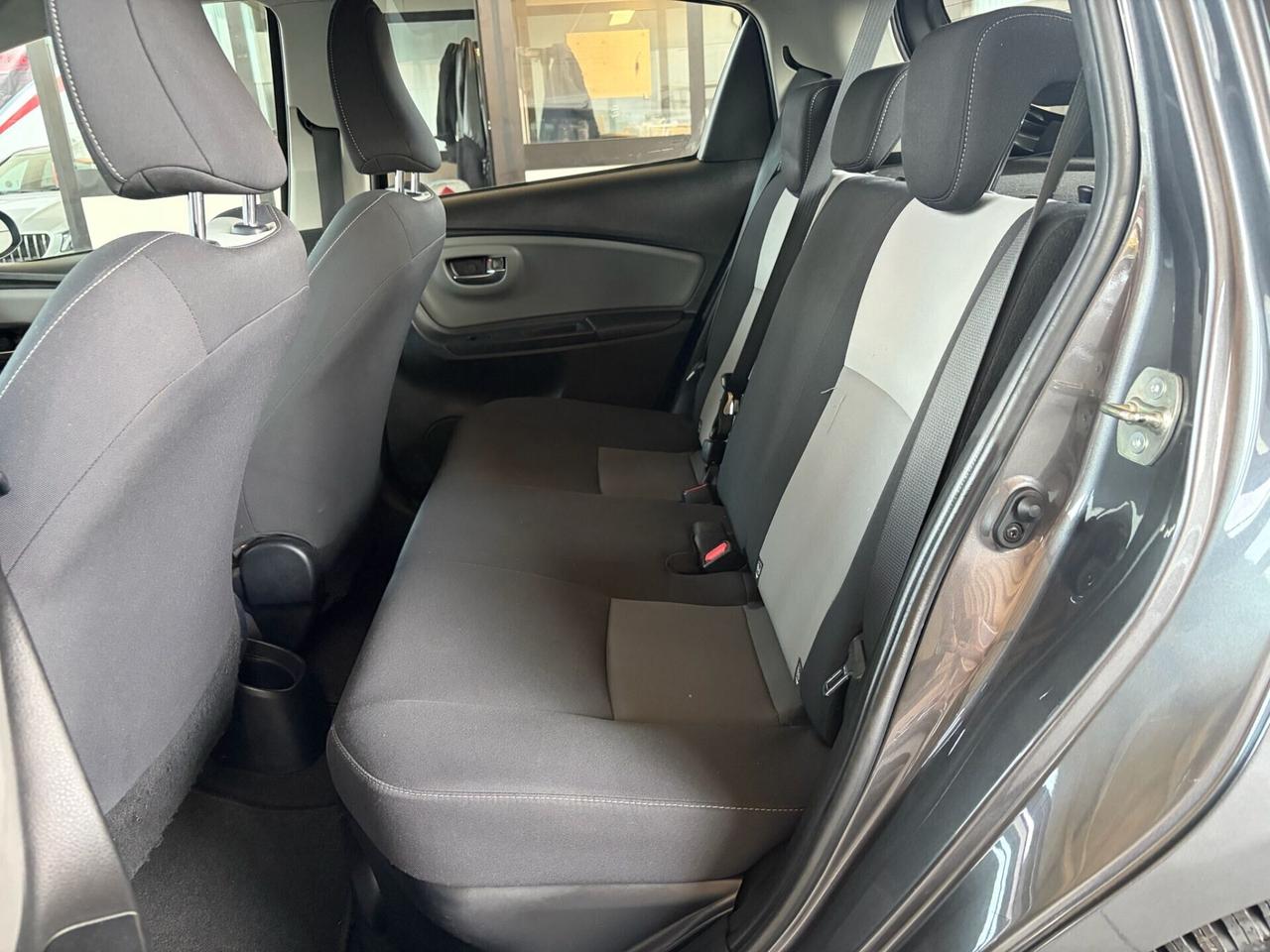 Toyota Yaris 1.5 Hybrid 5 porte Active