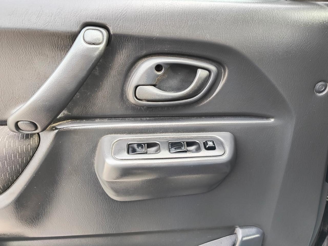 Suzuki Jimny 1.3i 16V cat 4WD