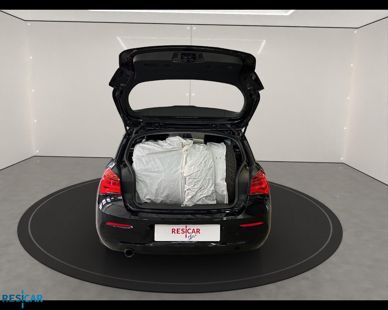 BMW 118i Advantage 3p IDONEA NEOPATENTATO