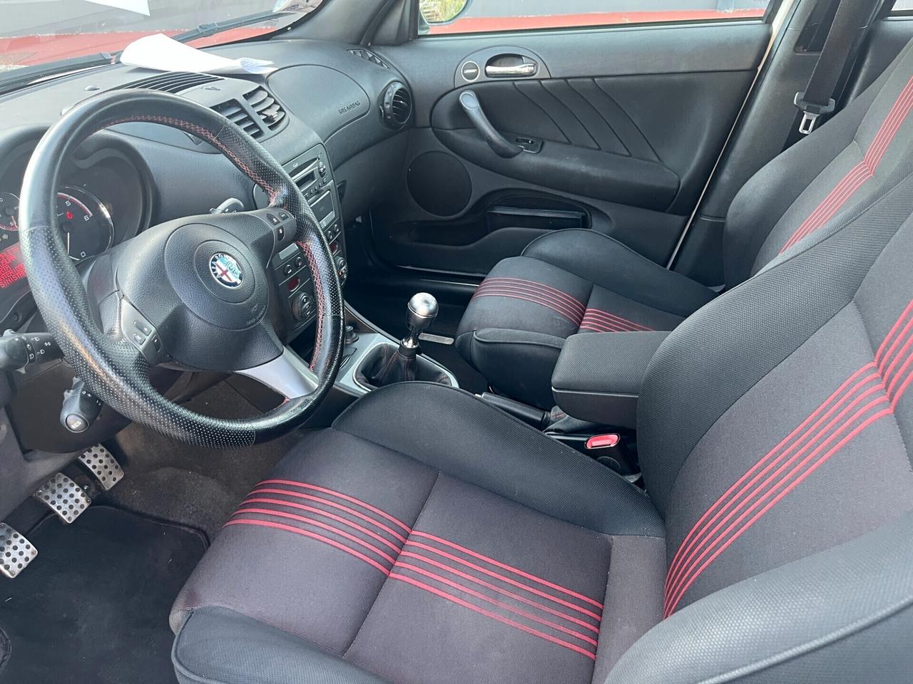 Alfa Romeo 147 1.9 JTDm Q2 (170) 5p. Ducati Corse