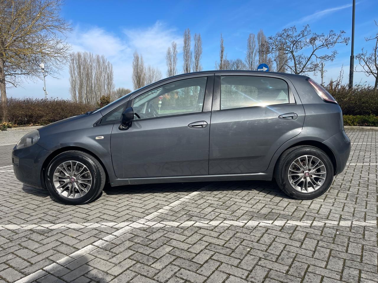 Fiat Punto 1.3 MJT II S&S 95 CV 5 porte Sport