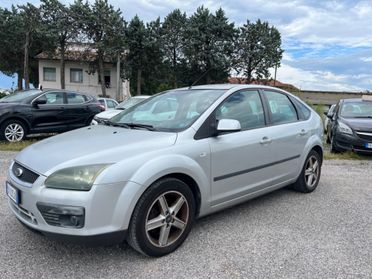 Ford Focus CC Focu+ 1.6 TDCi ok neopatentati garanzia