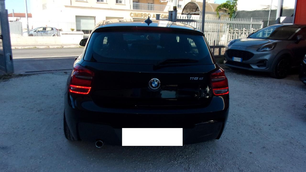Bmw 118 118d 5p. Msport