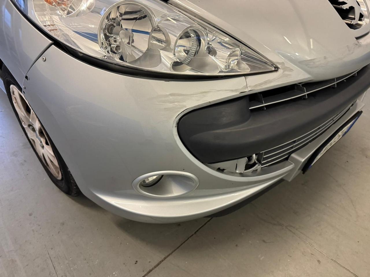 Peugeot 206 Plus 1.1 60CV 5p. Generation ECO GPL