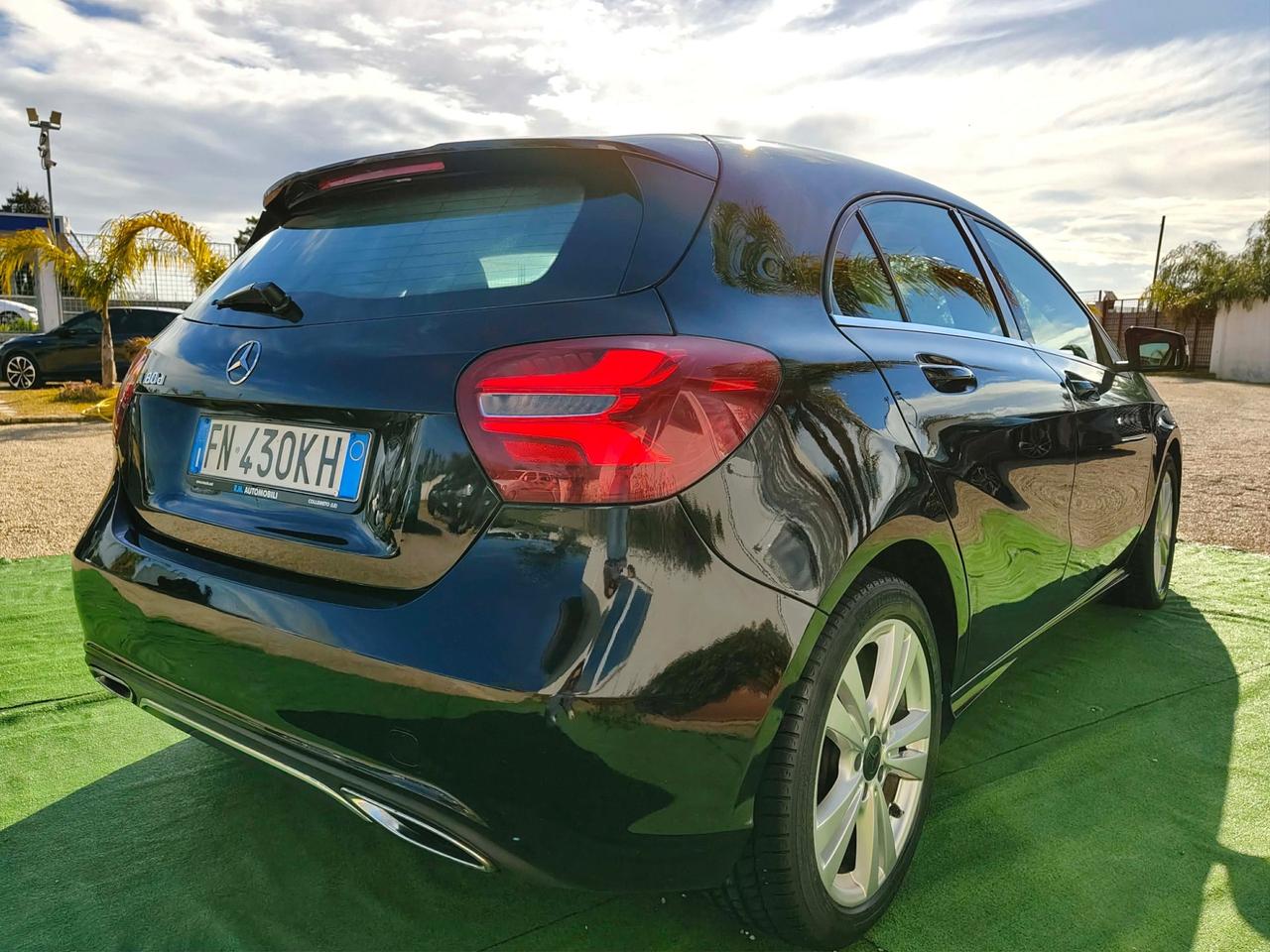 Mercedes-benz A 180 d Automatic Premium - 2018