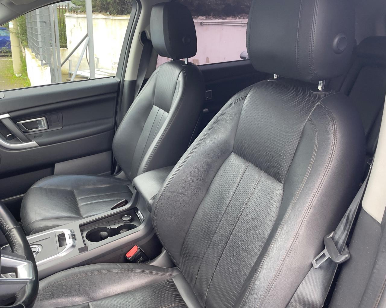 Land Rover Discovery Sport 2.0 TD4 180 CV HSE Luxury