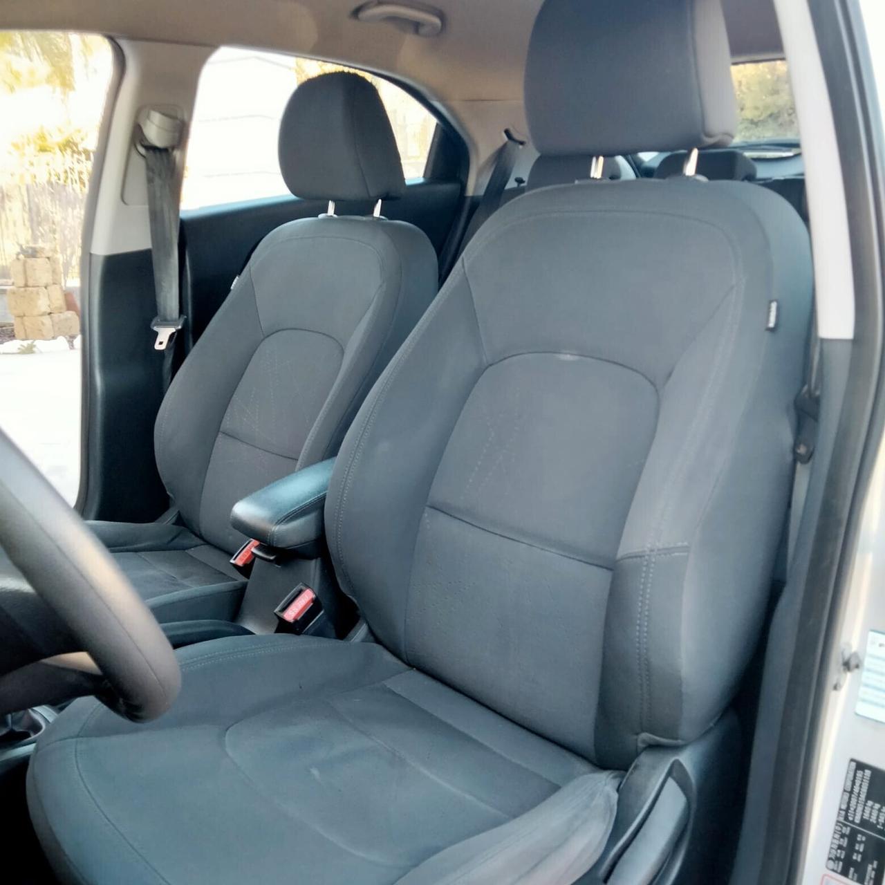 Kia Rio 1.1 CRDi WGT 5p. LX