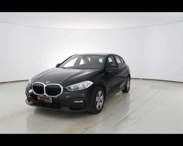 BMW 116 d 5p. Business Advantage