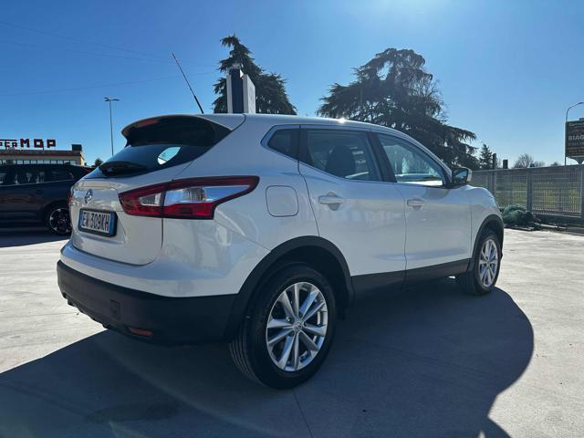 NISSAN Qashqai 1.2 DIG-T Tekna OK NEOPATENTATO
