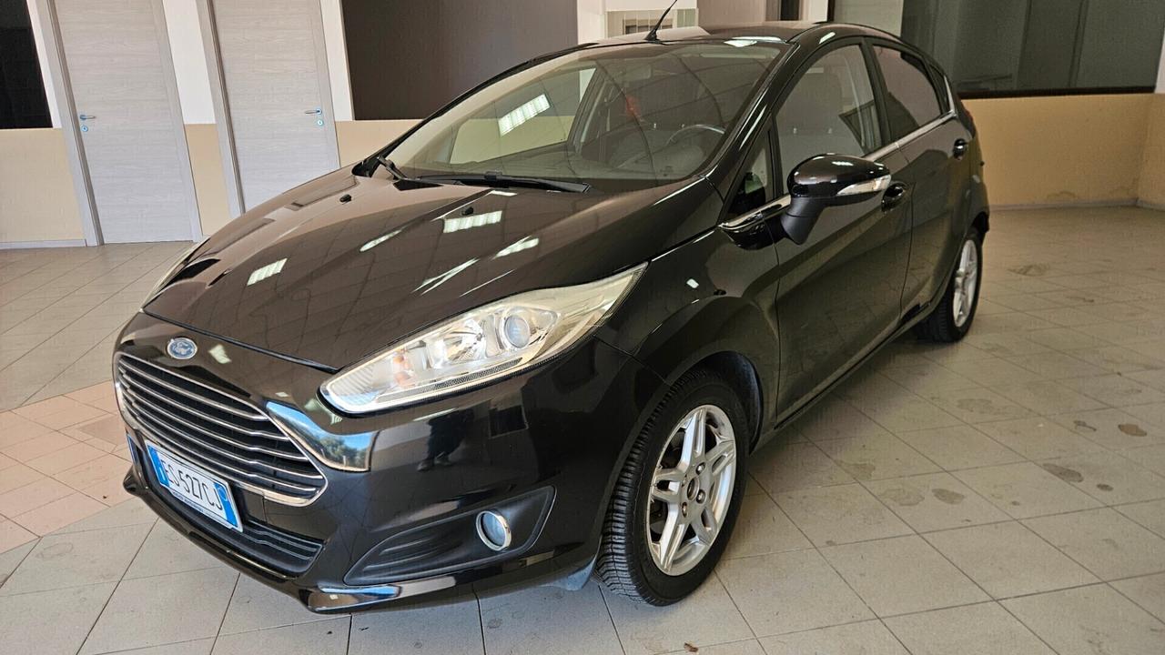 Ford Fiesta 1.5 TDCi 75CV 5 porte Titanium
