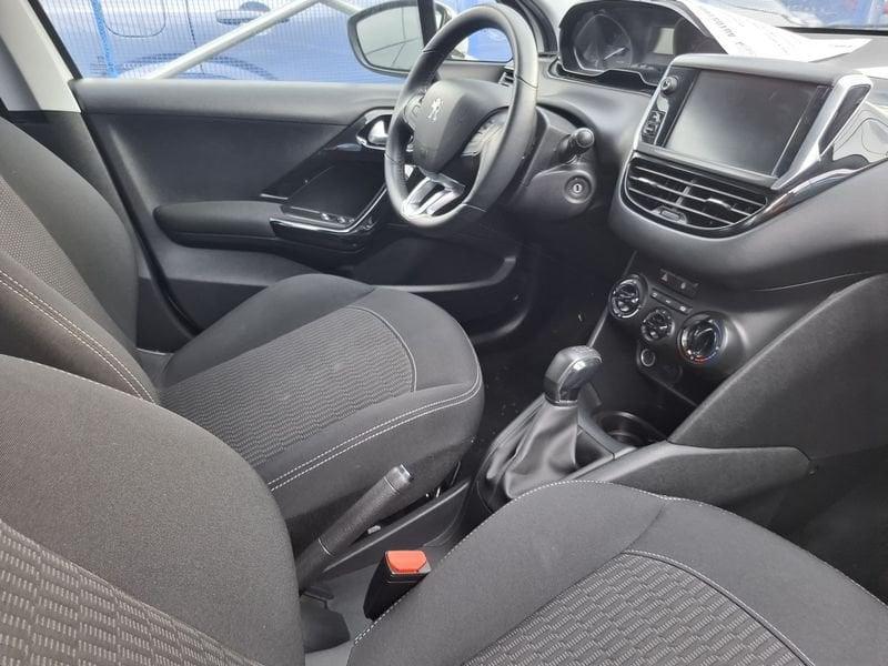 Peugeot 208 I 2015 5p 1.2 puretech Allure s&s 82cv neopatentati