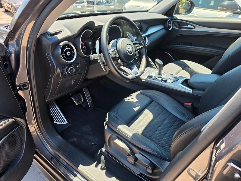 ALFA Stelvio 2.2 TD 190 AT8 Q4 Sprint NAV XENO CAM