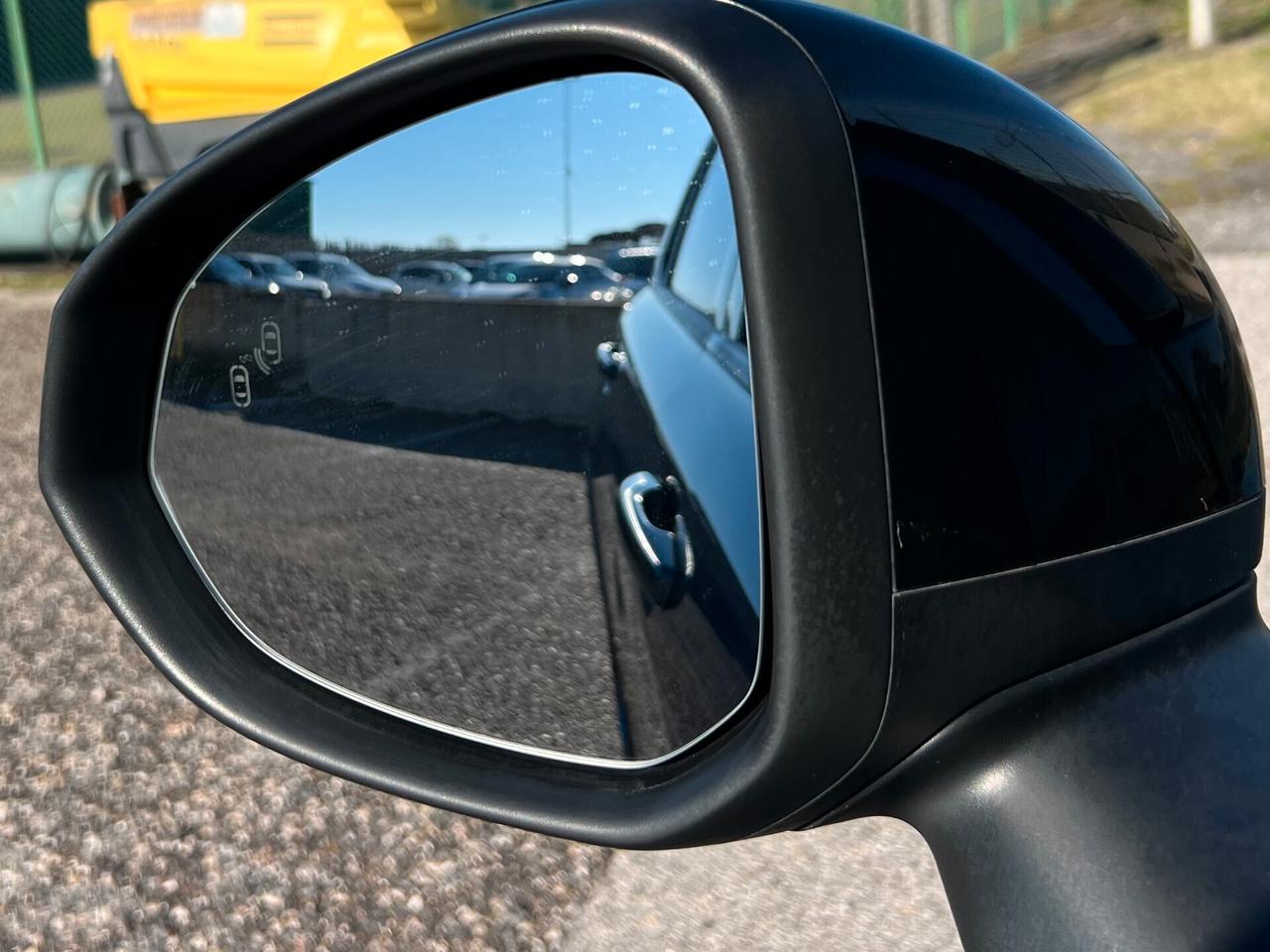 Lynk & Co 01 1.5 TD PHEV PREZZO REALE