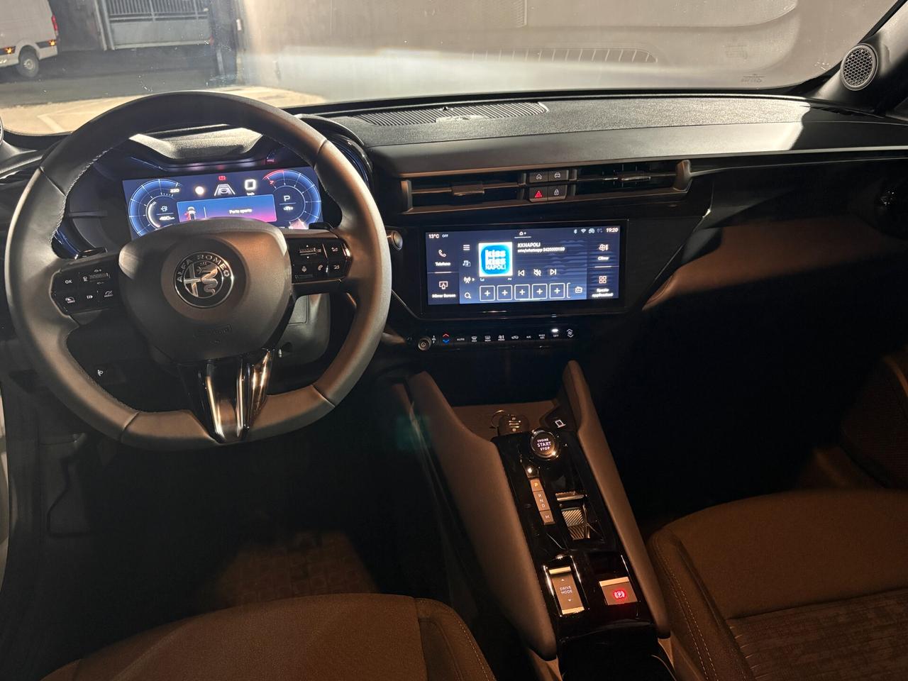 Alfa Romeo Junior 1.2 136 CV Hybrid eDCT6 Q4 Sprint AUTOMATIC KM CERTIFICATI