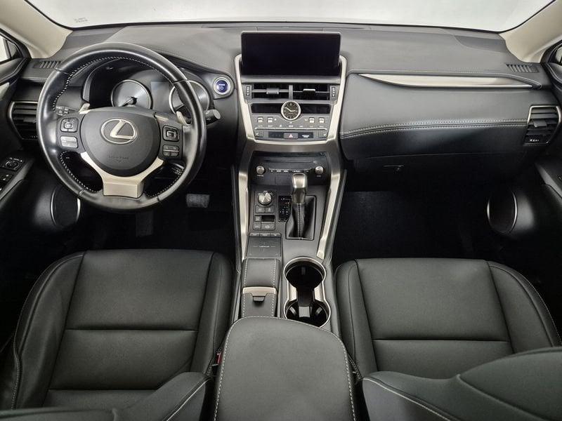 Lexus NX I 2018 300h 2.5 Luxury 4wd cvt