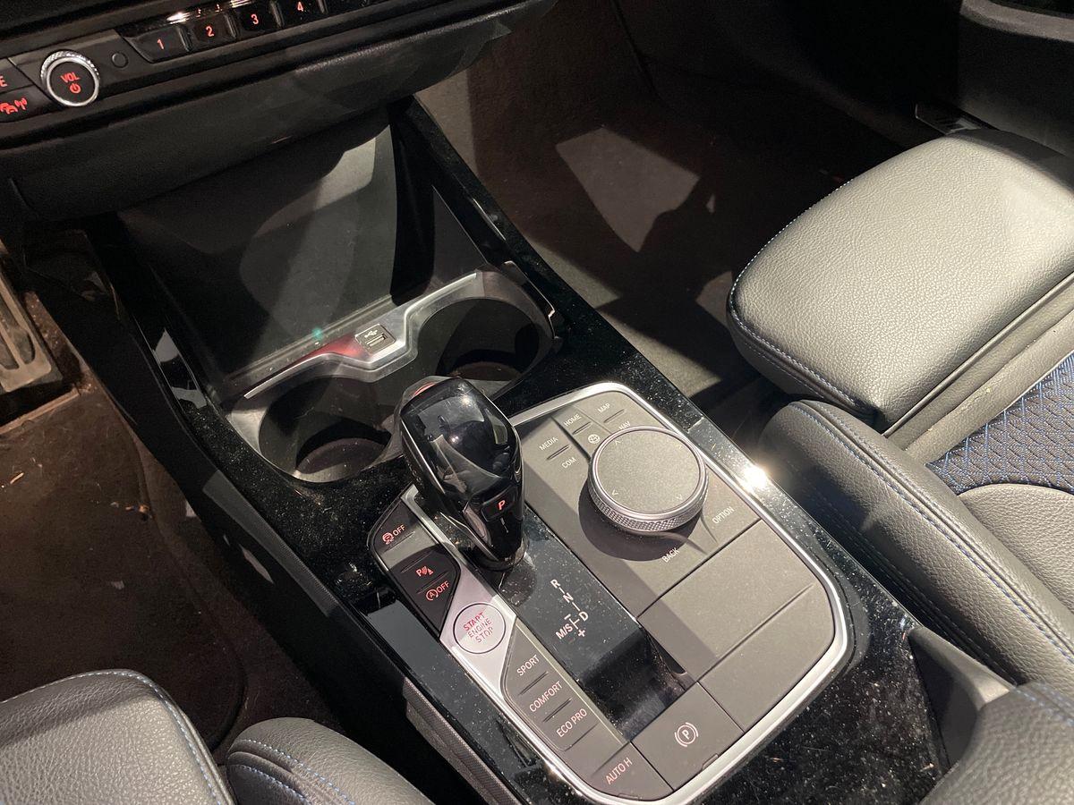 BMW Serie 1 F40 - 120d xdrive Msport auto