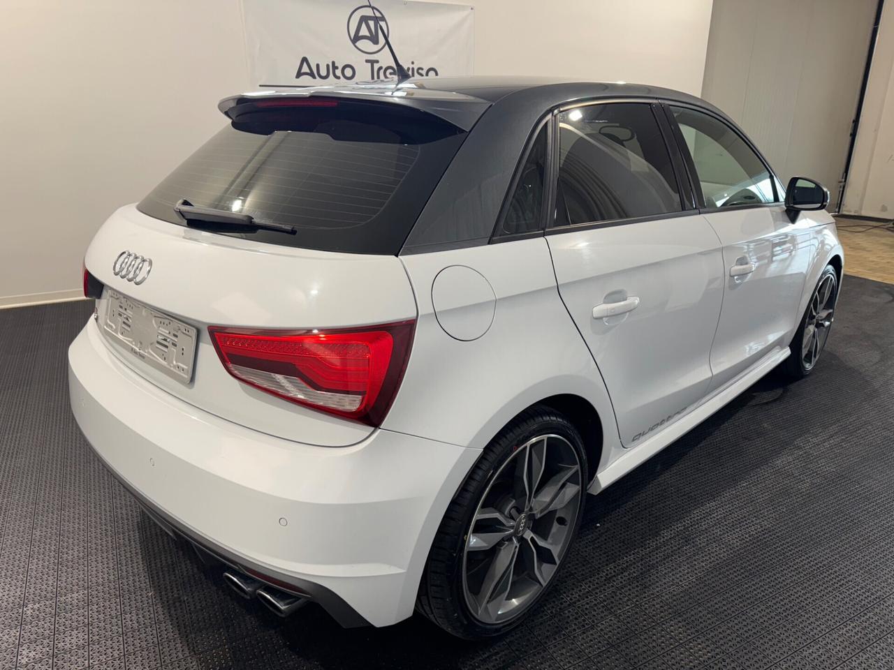 Audi A1 S1 SPB 2.0 TFSI quattro
