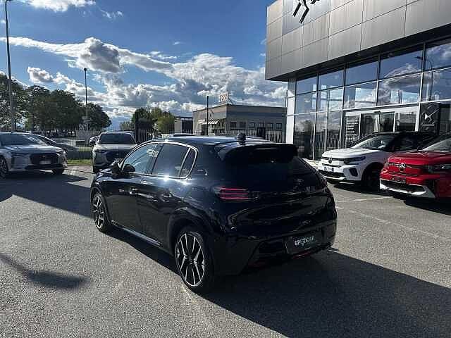 Peugeot 208 1.2 Hybrid 100cv E-DCS6 GT + NAVI KM ZERO