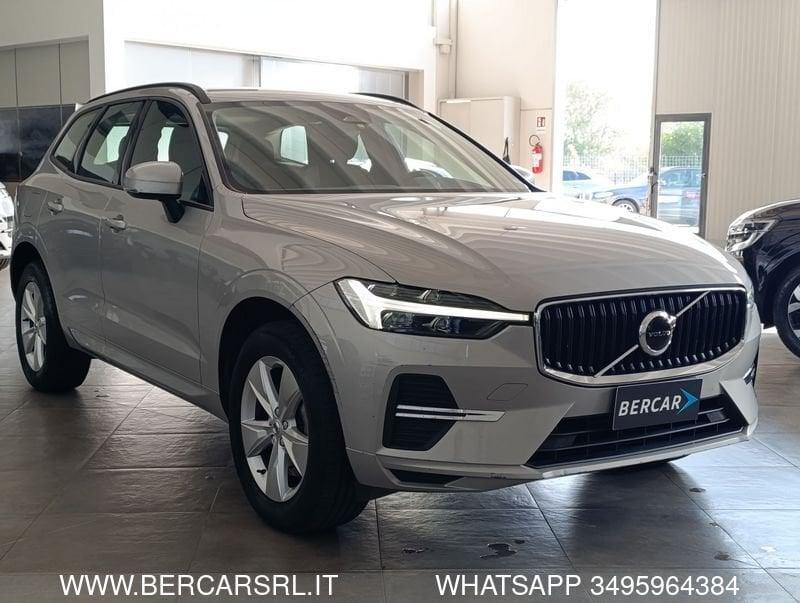 Volvo XC60 XC60 B4 (d) AWD automatico Essential