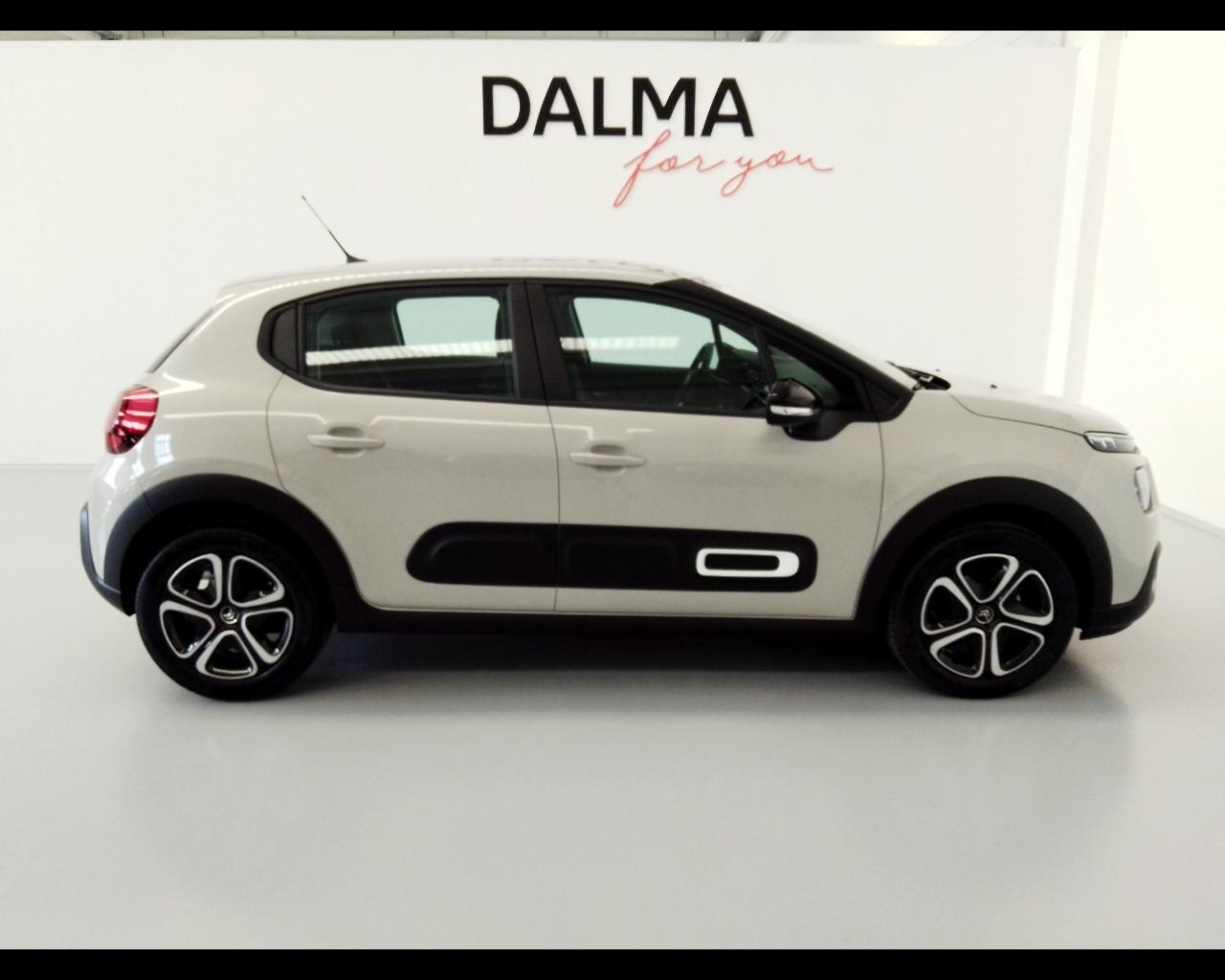 CITROEN C3 III 2017 - C3 1.2 puretech Shine s&s 83cv neopatentati my