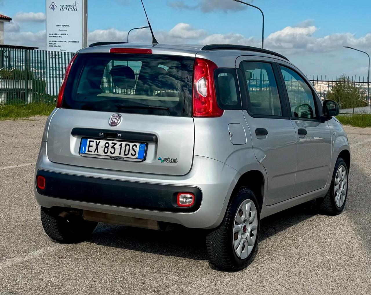 Fiat Panda 0.9 TwinAir Turbo Natural Power Lounge