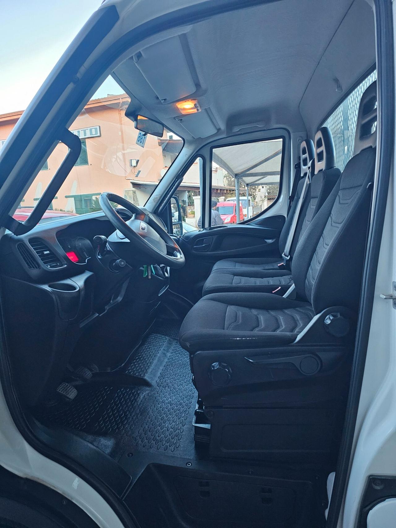 Iveco Daily 35C13 2.3 HPT cassone fisso lungo