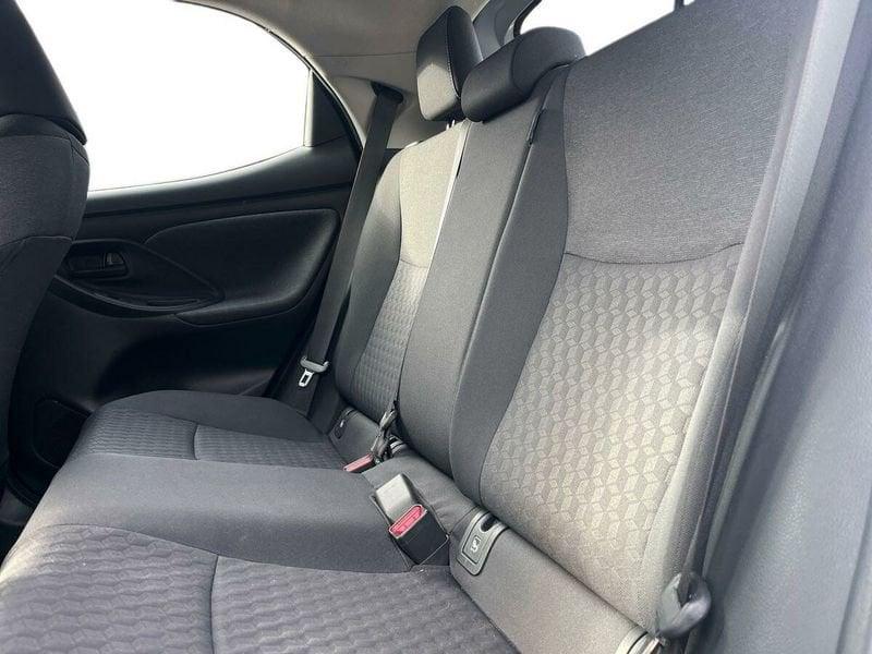 Toyota Yaris Hybrid Trend MY22