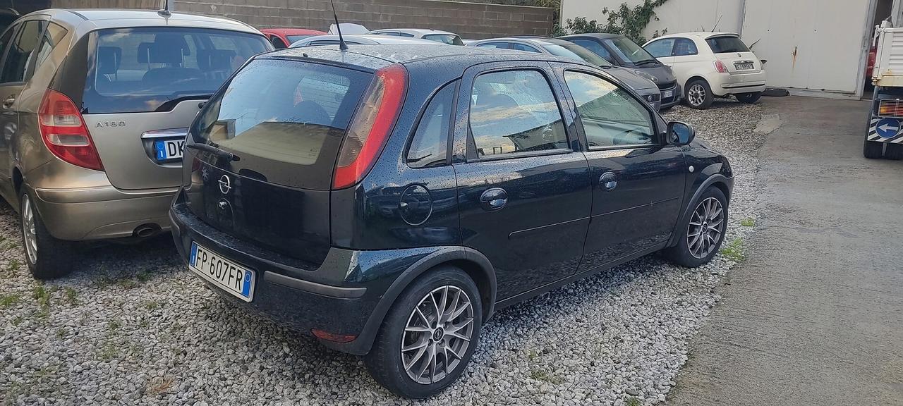 opel corsa 1.2 ottime condizioni