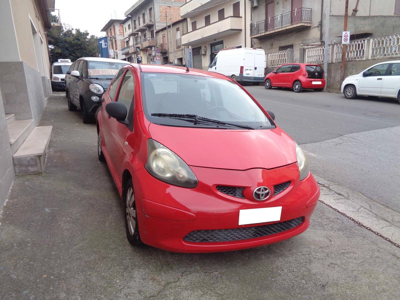 Toyota Aygo 1.0 68CV 5 porte (Finanziabile)