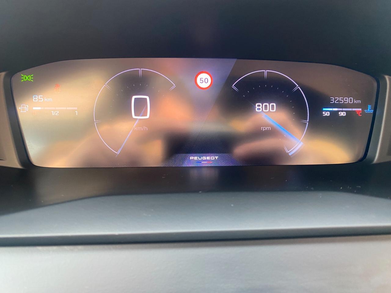 PEUGEOT 2008 1.2 Puretech 100Cv s&s ALLURE