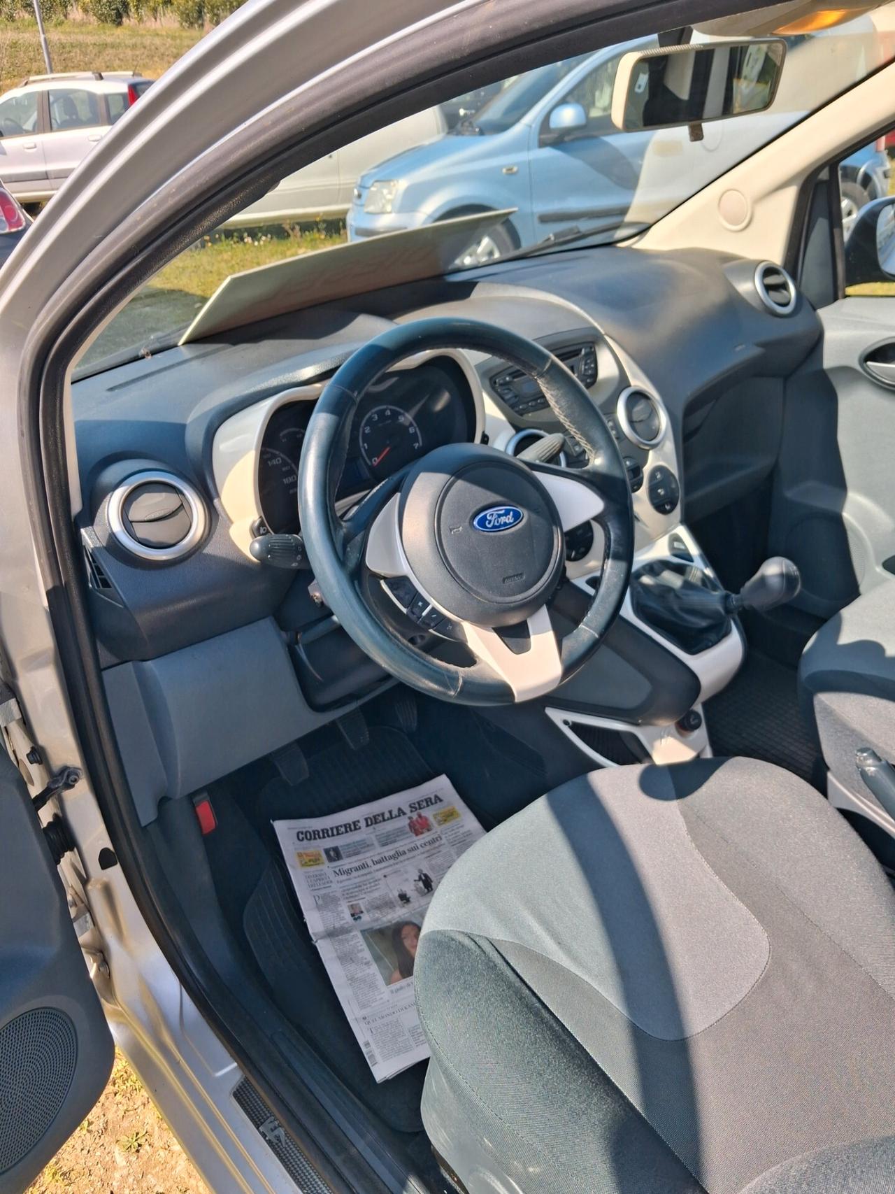 Ford Ka 1.3 TDCi 75CV Titanium