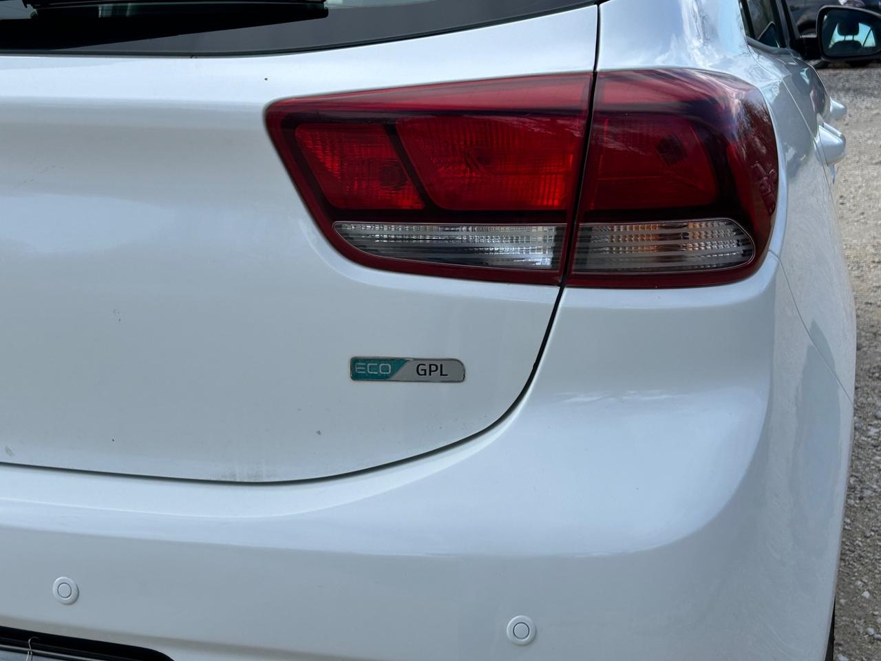 Kia Rio 1.2 MPi 5 porte Eco GPL neopatentati