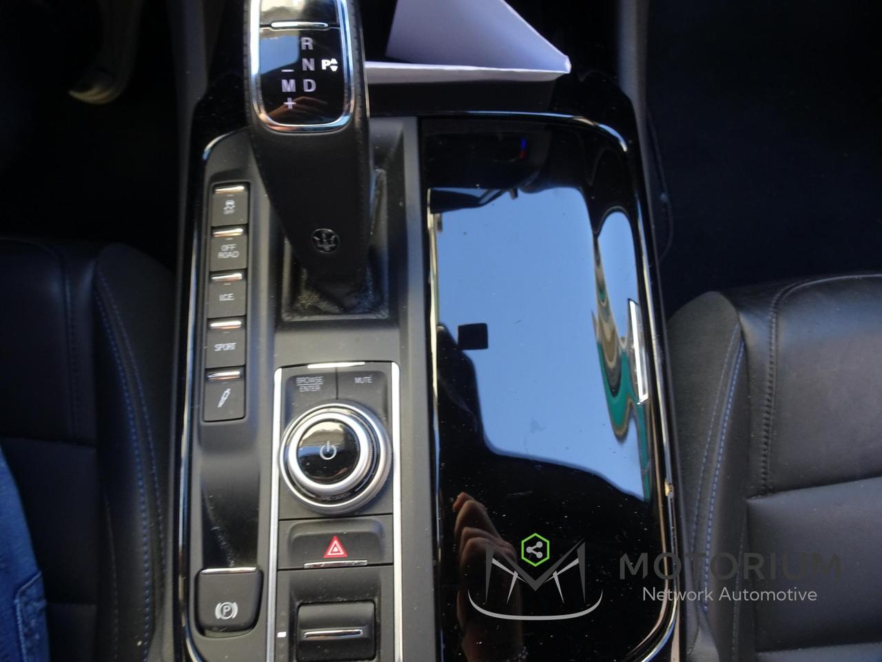 Maserati Levante MHEV 330 CV AWD Executive