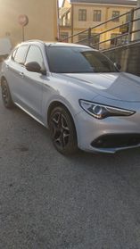 Alfa Romeo Stelvio 2.2 Turbodiesel 210 CV AT8 Q4 Veloce