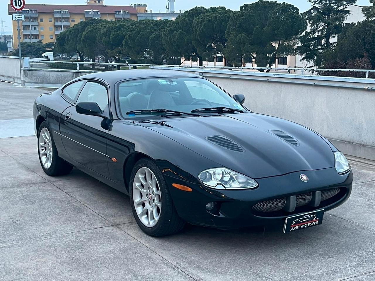 Jaguar XK XKR 4.0 Coupé