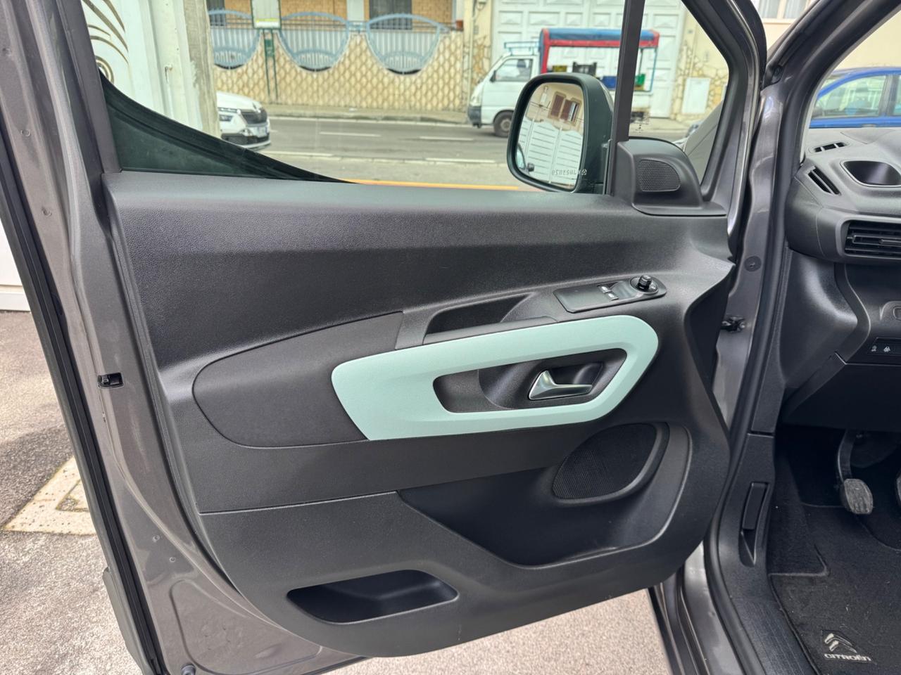 Citroen Berlingo 1.5 DIESEL 100CV Shine 2019